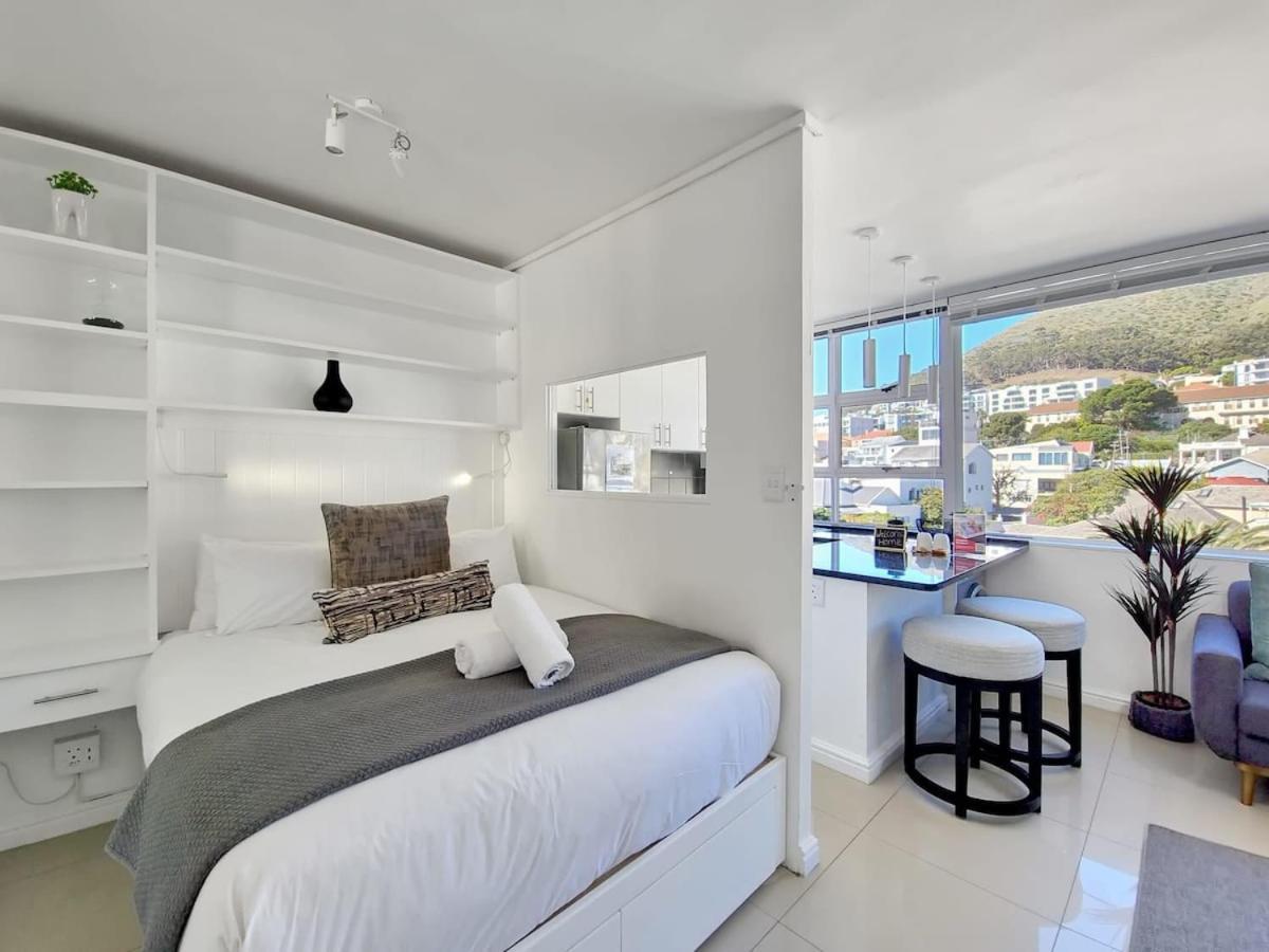 Apartment Secure Sea Point With Mountain Views *