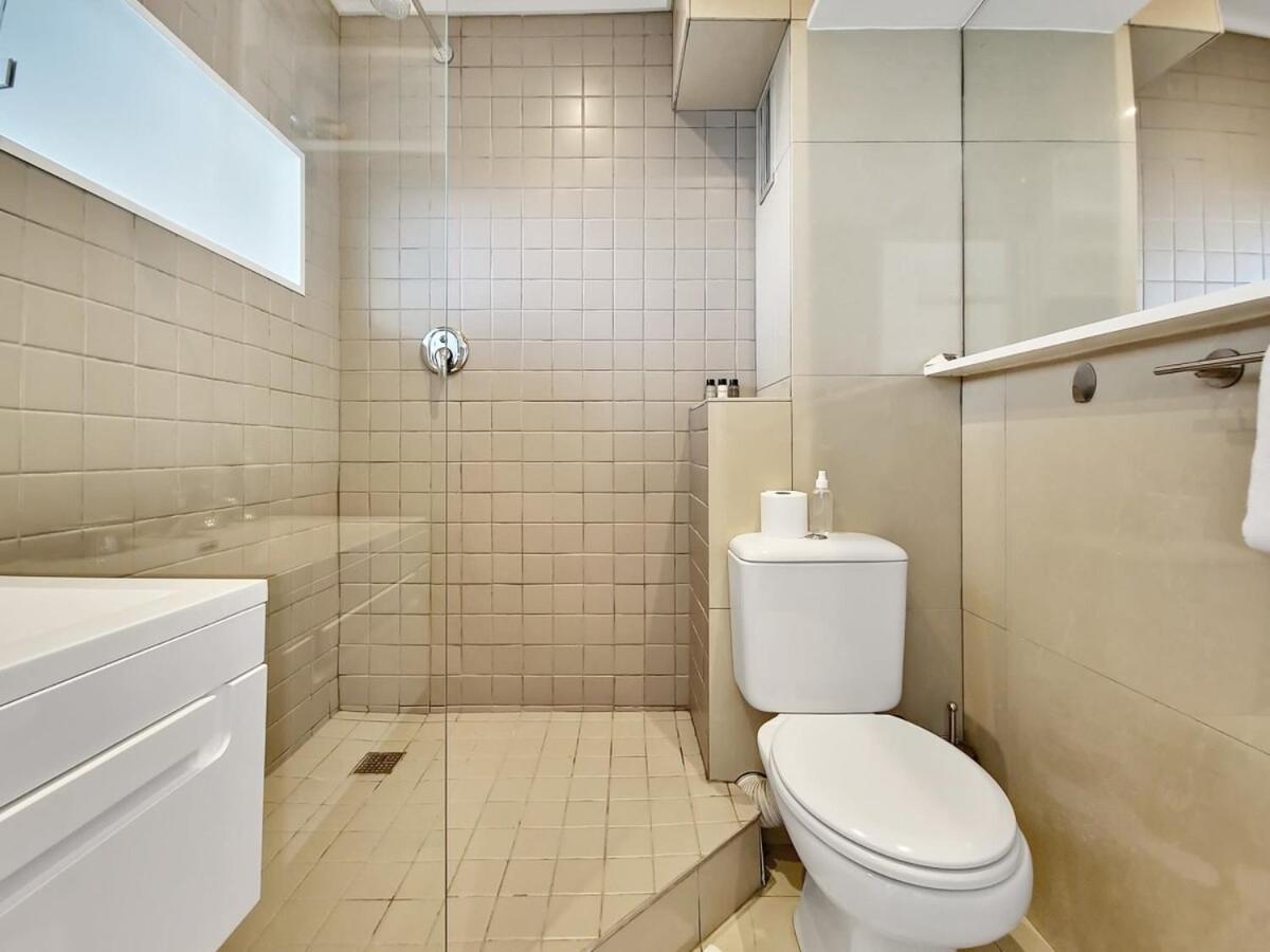 Secure Sea Point With Mountain Views * Cape Town