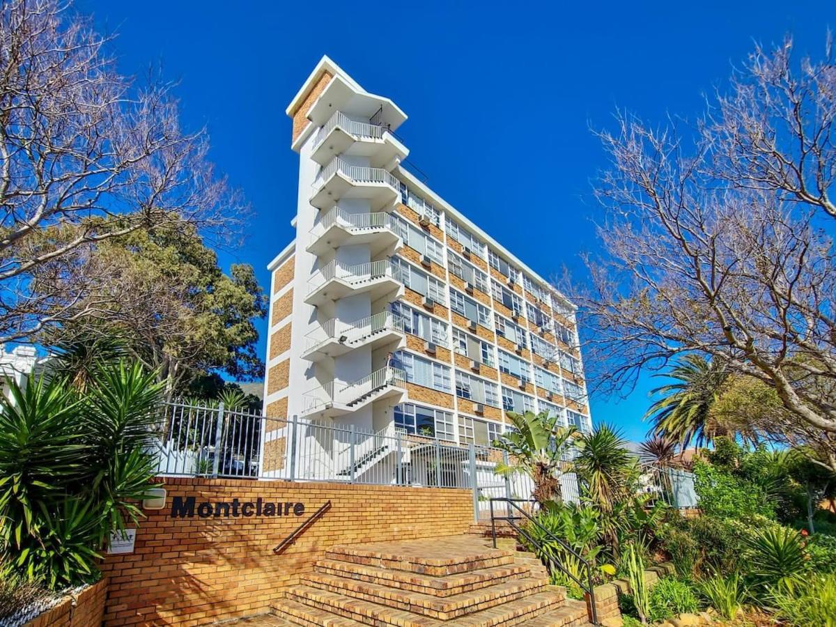 Secure Sea Point With Mountain Views Apartment Cape Town